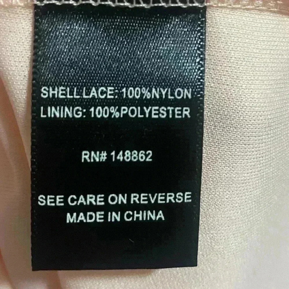 Torrid Runway Collection Peach Lace Dress Size 10 - Picture 5 of 6